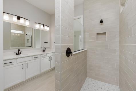 10725 Crum Court Fishers IN 46037