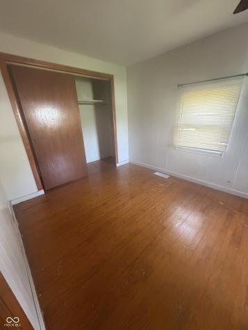 206 E Wall Street Advance IN 46102