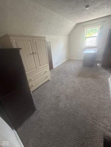 206 E Wall Street Advance IN 46102