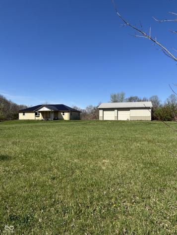 6829 S County Road 625 W Connersville IN 47331