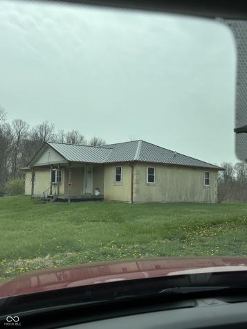 6829 S County Road 625 W Connersville IN 47331