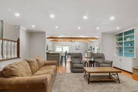 1715 Sturbridge Road Indianapolis IN 46260
