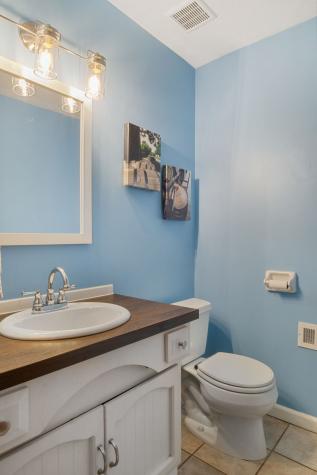1715 Sturbridge Road Indianapolis IN 46260