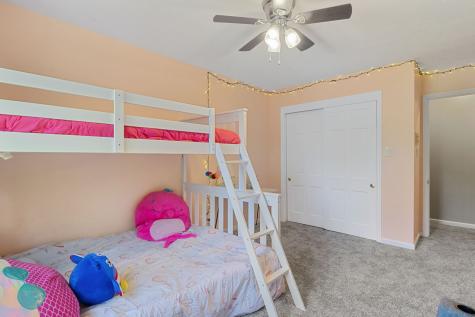 1715 Sturbridge Road Indianapolis IN 46260