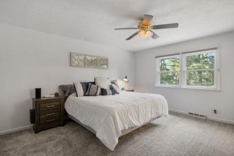 1715 Sturbridge Road Indianapolis IN 46260