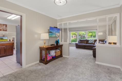1715 Sturbridge Road Indianapolis IN 46260