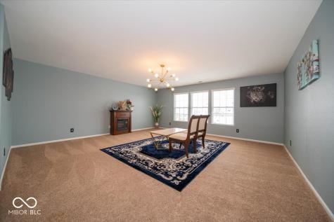 2940 Treehouse Pass Greenwood IN 46143