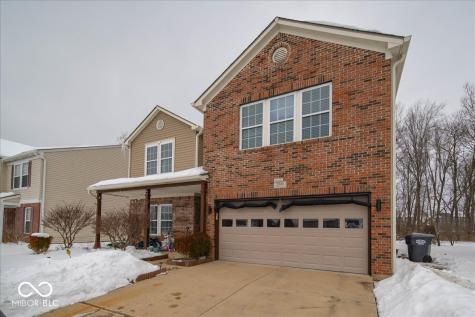 2940 Treehouse Pass Greenwood IN 46143