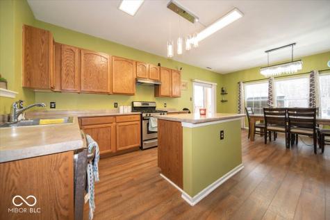 2940 Treehouse Pass Greenwood IN 46143