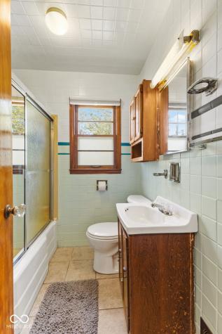 2363 S County Road 1050 E Indianapolis IN 46231