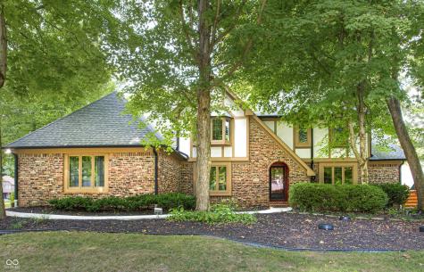 7482 Fieldstone Court Indianapolis IN 46254