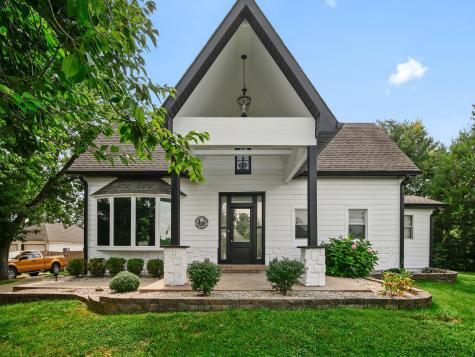 4029 W Fairview Road Greenwood IN 46142