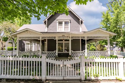 420 W Pine Street Zionsville IN 46077