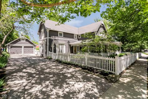 420 W Pine Street Zionsville IN 46077