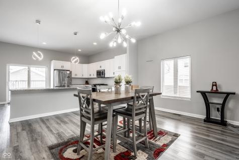 528 N Beville Avenue Indianapolis IN 46201