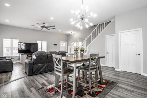 528 N Beville Avenue Indianapolis IN 46201