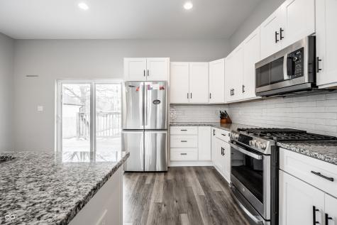 528 N Beville Avenue Indianapolis IN 46201