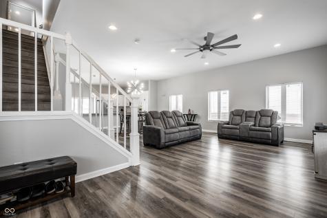 528 N Beville Avenue Indianapolis IN 46201