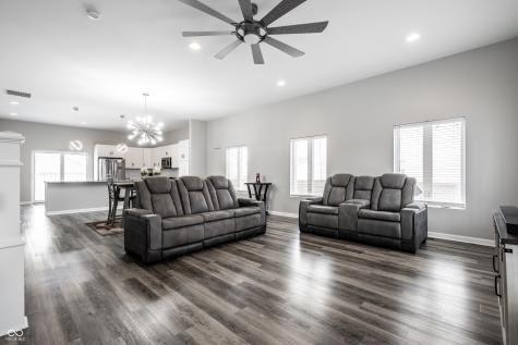 528 N Beville Avenue Indianapolis IN 46201