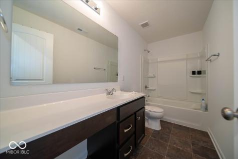 4242 Indigo Walk Lane Indianapolis IN 46239