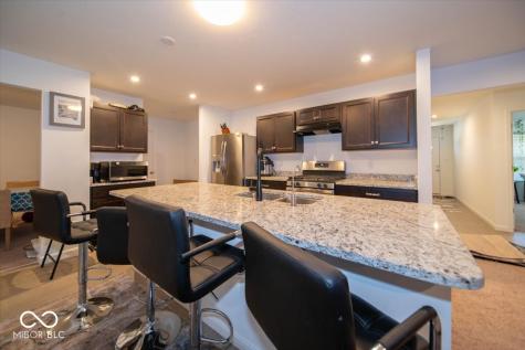4242 Indigo Walk Lane Indianapolis IN 46239