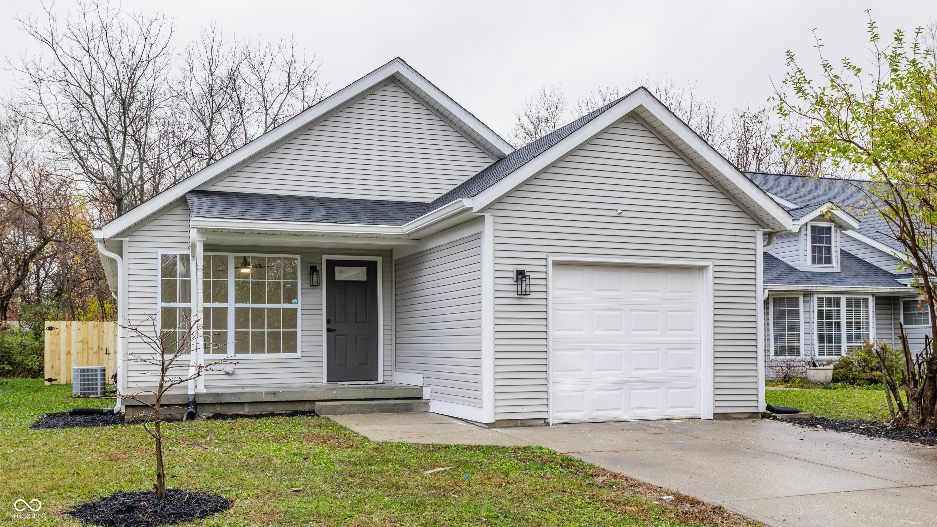 3814 Fetlock Drive Indianapolis IN 46227