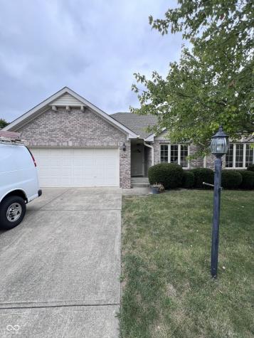 528 Silver Fox Court Indianapolis IN 46217