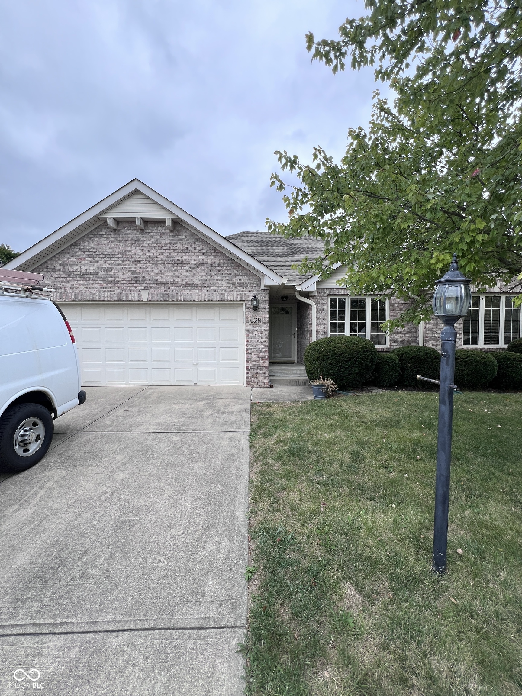 528 Silver Fox Court Indianapolis IN 46217