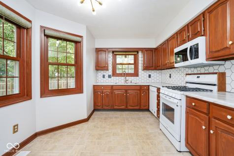 196 Spring Meadow Lane Greenwood IN 46143