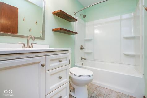 196 Spring Meadow Lane Greenwood IN 46143