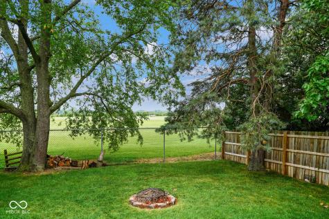 196 Spring Meadow Lane Greenwood IN 46143