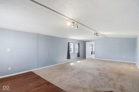 371 S Hendricks Drive Greenwood IN 46142