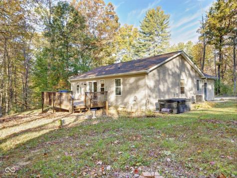 2199 E North Shore Drive Morgantown IN 46160
