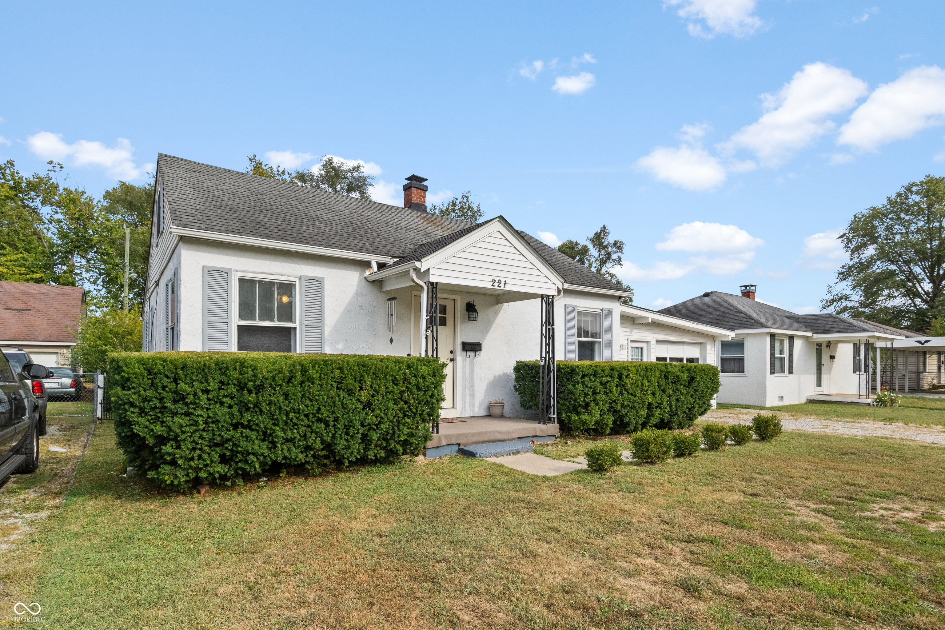 221 N Brooks Street Columbus IN 47201