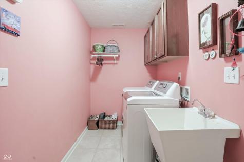 5517 Blairwood Drive Indianapolis IN 46237