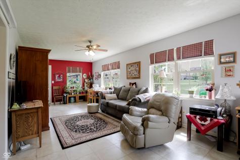 5517 Blairwood Drive Indianapolis IN 46237