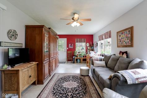 5517 Blairwood Drive Indianapolis IN 46237
