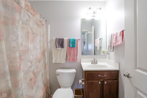 5517 Blairwood Drive Indianapolis IN 46237
