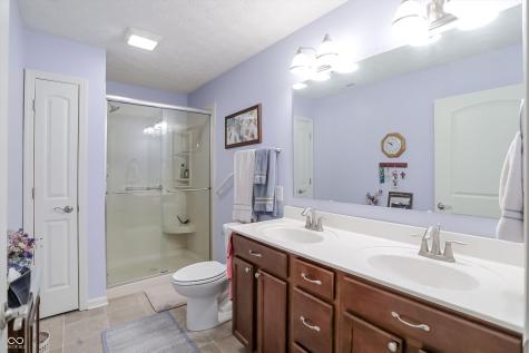 5517 Blairwood Drive Indianapolis IN 46237