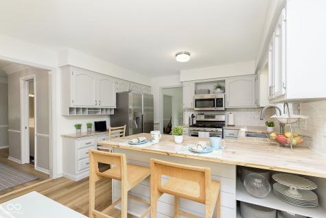 799 Winter Court Carmel IN 46032