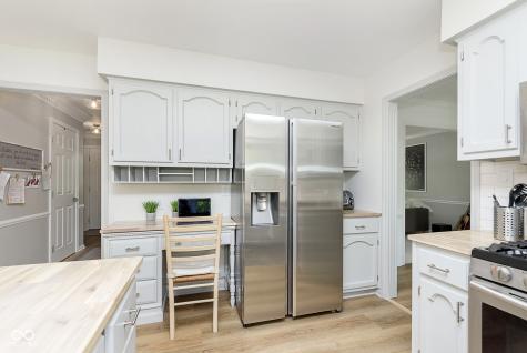 799 Winter Court Carmel IN 46032