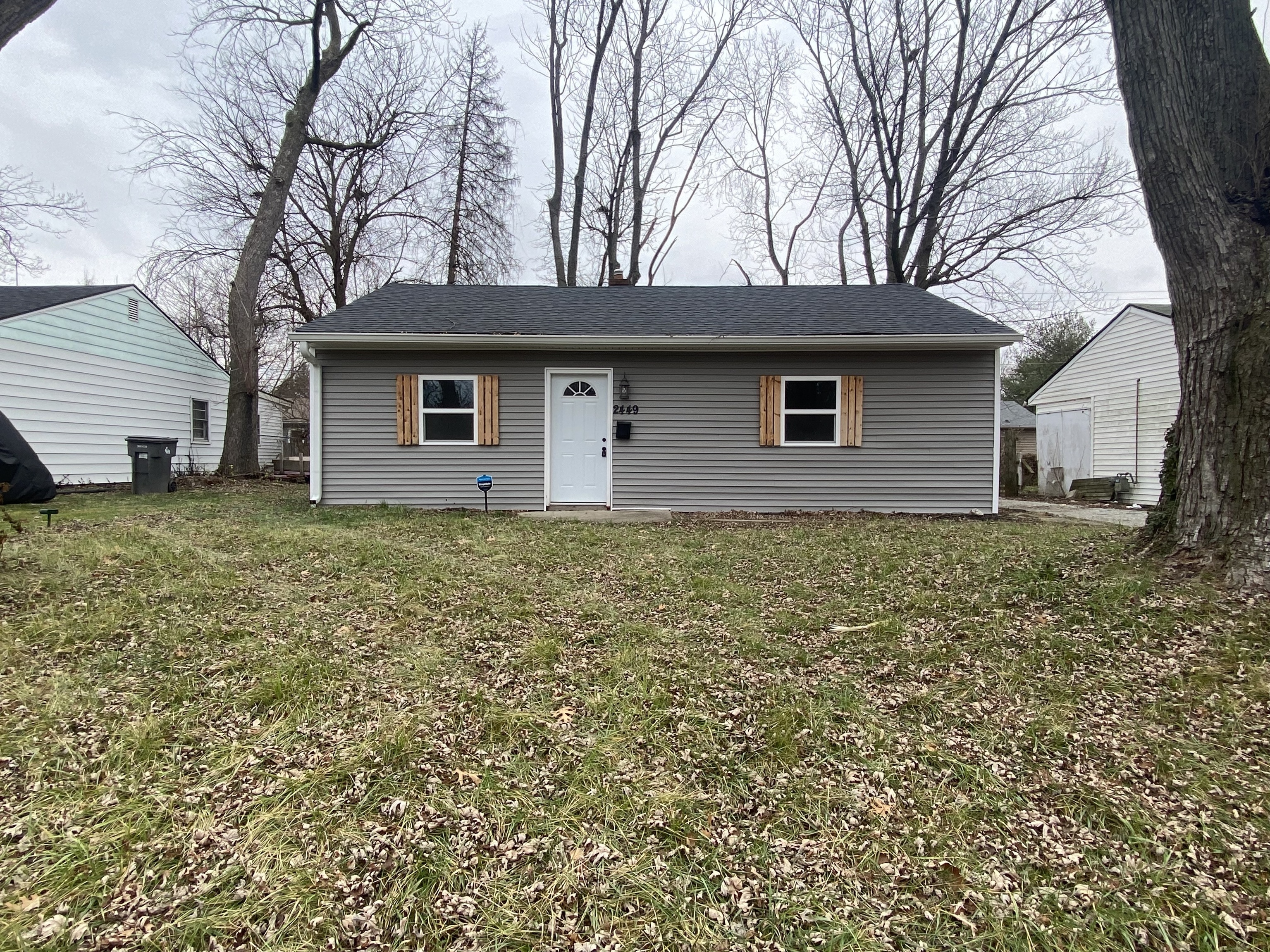 2449 N Kenyon Street Indianapolis IN 46219