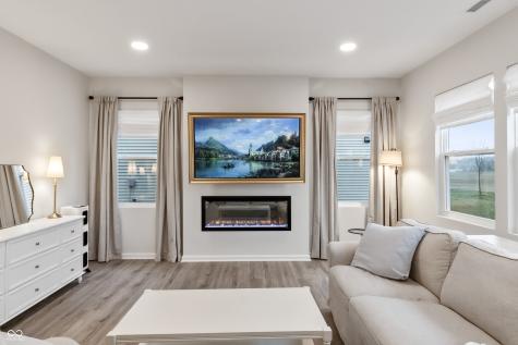 9959 Redwood Peak Lane Indianapolis IN 46259