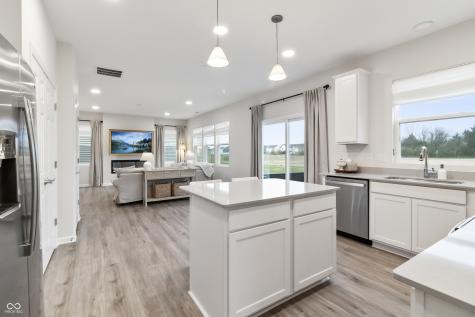 9959 Redwood Peak Lane Indianapolis IN 46259