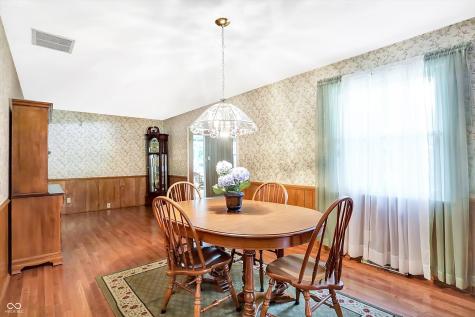 311 W Hill Valley Drive Indianapolis IN 46217