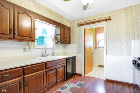 311 W Hill Valley Drive Indianapolis IN 46217
