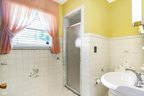311 W Hill Valley Drive Indianapolis IN 46217