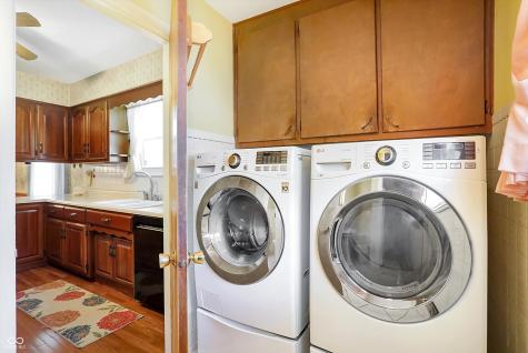 311 W Hill Valley Drive Indianapolis IN 46217