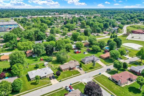 311 W Hill Valley Drive Indianapolis IN 46217