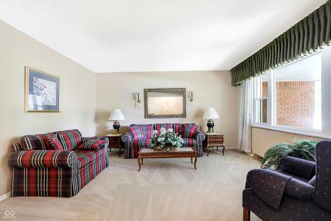 311 W Hill Valley Drive Indianapolis IN 46217